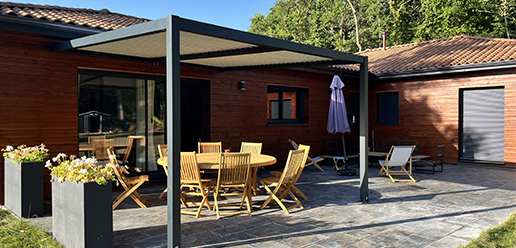 Pergola adossée protection terrasse