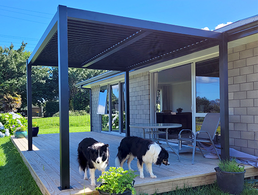 Pergola bioclimatique en aluminium extrudé Sunny Inch